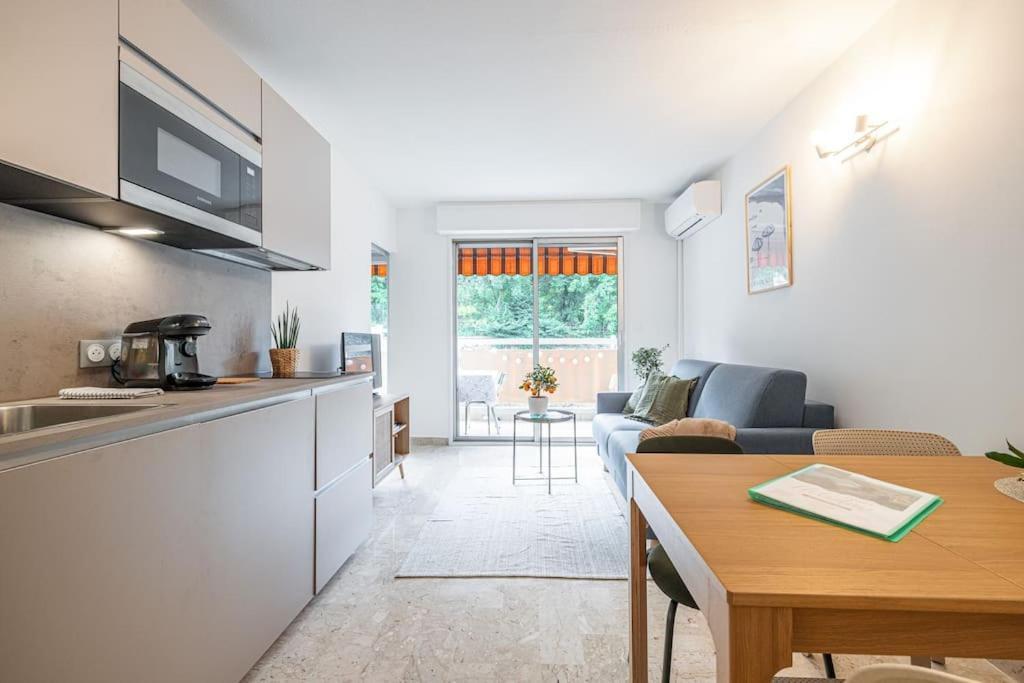 Appartement 2P Renove Avec Terrasse Au Port De Nice Eksteriør bilde